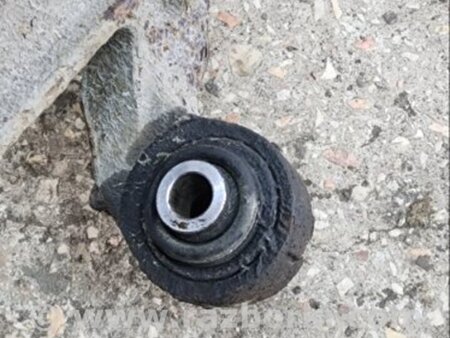 ФОТО Цапфа задняя для Subaru Tribeca B9 (05-08) Київ