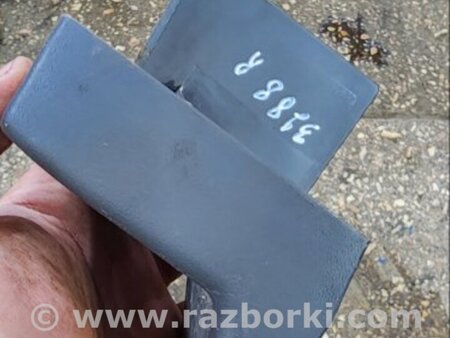 ФОТО Заглушка правая для Subaru Tribeca B9 (05-08) Київ