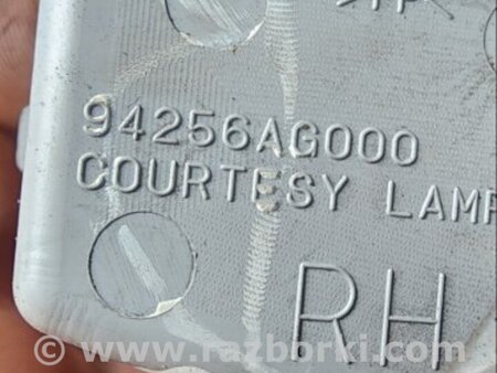 ФОТО Плафон задний правый для Subaru Tribeca B9 (05-08) Київ