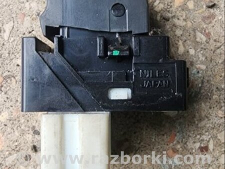 ФОТО Кнопка стеклоподъемника задняя правая для Subaru Tribeca B9 (05-08) Київ