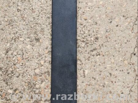 ФОТО Накладка на дверь задняя правая для Subaru Tribeca B9 (05-08) Київ