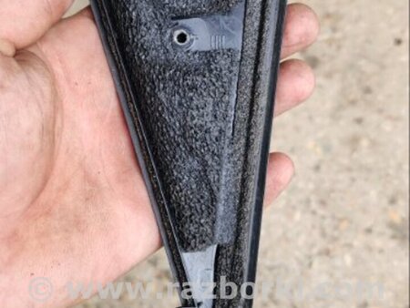 ФОТО Накладка на дверь задняя правая для Subaru Tribeca B9 (05-08) Київ