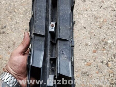 ФОТО Решетка бампера правая для Subaru Tribeca B9 (05-08) Київ