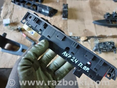 ФОТО Блок кнопок передний правый для KIA Sportage SL (10-16) Київ