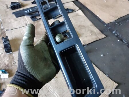 ФОТО Пластик передний правый для Subaru XV I GP/G33 (11-16) Київ