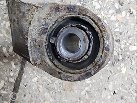 ФОТО Цапфа задняя для Subaru Tribeca B9 (05-08) Київ