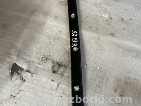 ФОТО Уплотнительная резинка правая для Subaru Tribeca B9 (05-08) Київ