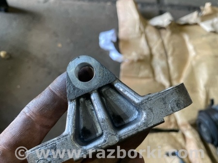 ФОТО Кронштейн для Subaru Tribeca B9 (05-08) Київ