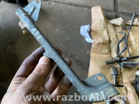 ФОТО Кронштейн левый для Subaru Tribeca B9 (05-08) Київ