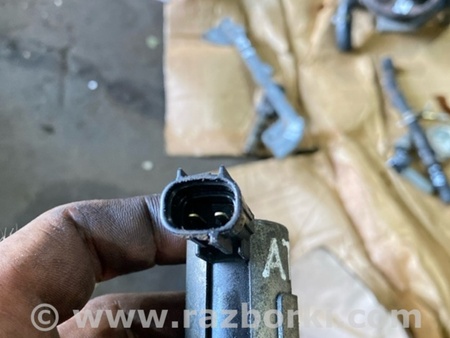 ФОТО Клапан передний для Subaru Tribeca B9 (05-08) Київ