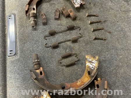 ФОТО Комплект колодок и механизмов ручного торомоза для Hyundai Tucson III TL (15-21) Київ