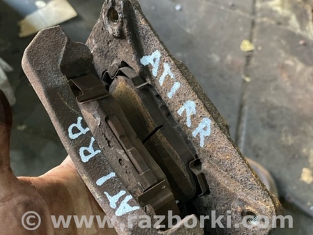 ФОТО Скоба суппорта задняя правая для Subaru Tribeca B9 (05-08) Київ