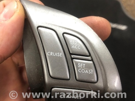 ФОТО Кнопки руля для Subaru Outback Киев