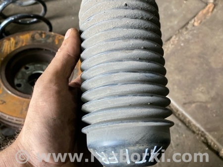 ФОТО Пыльник стойки передний правый для Subaru Tribeca B9 (05-08) Київ