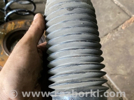 ФОТО Пыльник стойки передний правый для Subaru Tribeca B9 (05-08) Київ