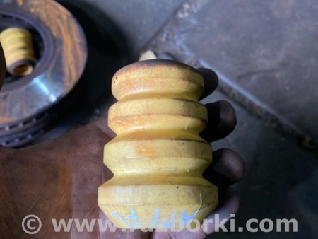 ФОТО Пыльник стойки передний для Subaru Tribeca B9 (05-08) Київ