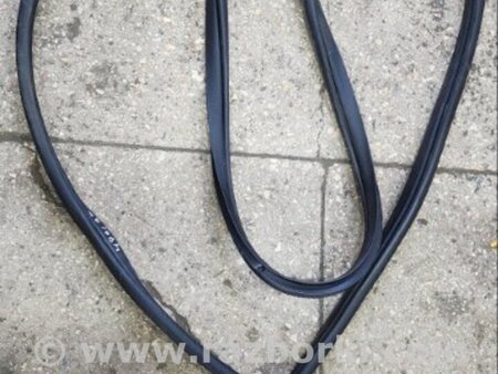 ФОТО Уплотнительная резинка передняя правая для Hyundai Tucson III TL (15-21) Київ