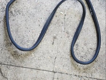 ФОТО Уплотнительная резинка задняя правая для Hyundai Tucson III TL (15-21) Київ