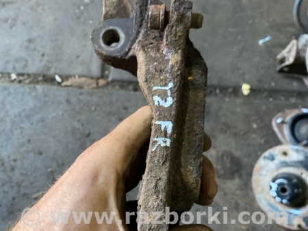 ФОТО Цапфа передняя правая для Subaru Legacy IV BL/BP (03-09) Київ