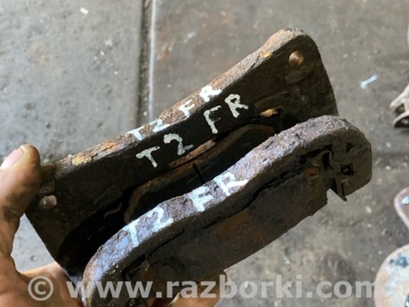 ФОТО Скоба суппорта передняя правая для Subaru Legacy IV BL/BP (03-09) Київ