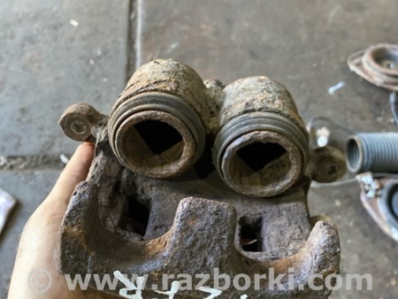 ФОТО Суппорт передний правый для Subaru Legacy IV BL/BP (03-09) Київ