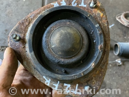 ФОТО Опора стойки передняя правая для Subaru Legacy IV BL/BP (03-09) Київ