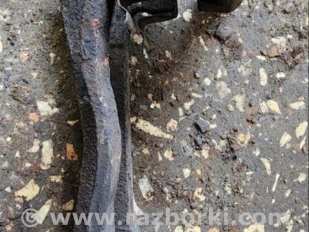 ФОТО Скоба суппорта передняя правая для Subaru Legacy IV BL/BP (03-09) Київ