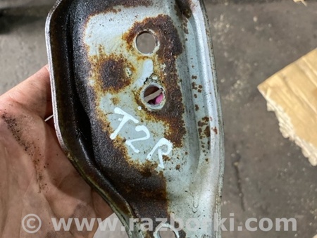 ФОТО Кронштейн правый для Subaru Legacy IV BL/BP (03-09) Київ