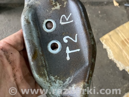 ФОТО Кронштейн правый для Subaru Legacy IV BL/BP (03-09) Київ