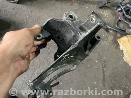 ФОТО Кронштейн для Subaru Legacy IV BL/BP (03-09) Київ