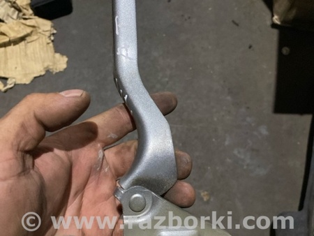 ФОТО Петли капота для Subaru Tribeca B9 (05-08) Київ