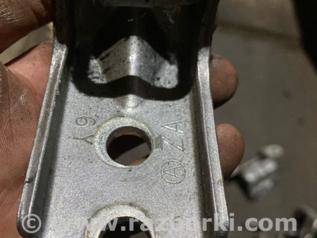 ФОТО Петля двери для Subaru Tribeca B9 (05-08) Київ