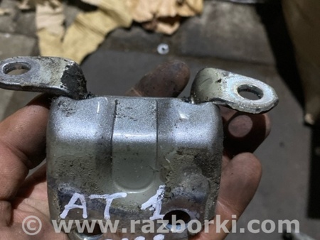 ФОТО Петля двери для Subaru Tribeca B9 (05-08) Київ