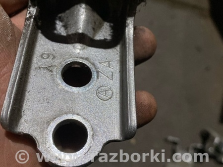 ФОТО Петля двери для Subaru Tribeca B9 (05-08) Київ