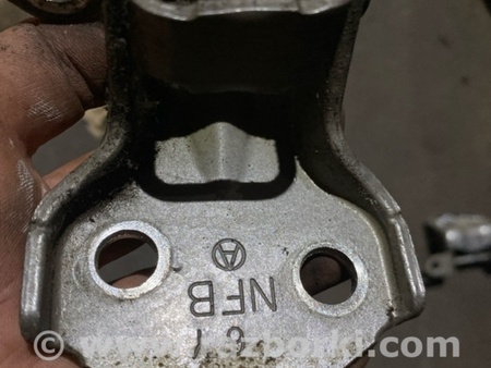 ФОТО Петля двери для Subaru Tribeca B9 (05-08) Київ