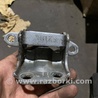 Петля двери Subaru Tribeca B9 (05-08)