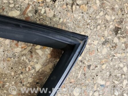 ФОТО Направляющая стекла передняя правая для Hyundai Tucson III TL (15-21) Київ