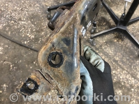 ФОТО Кронштейн для Subaru Legacy (все модели) Киев