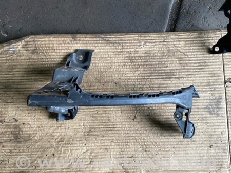 ФОТО Кронштейн левый для Subaru Tribeca B9 (05-08) Київ