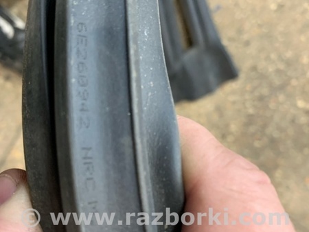 ФОТО Уплотнительная резинка левая для Subaru Legacy IV BL/BP (03-09) Київ