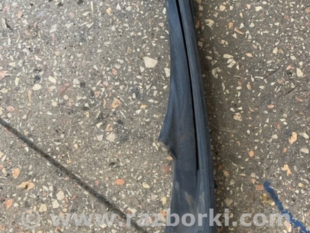 ФОТО Уплотнительная резинка правая для Subaru Legacy IV BL/BP (03-09) Київ