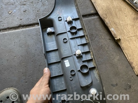 ФОТО Пластик левый для Subaru Tribeca B9 (05-08) Київ