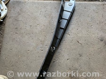 ФОТО Пластик правый для Subaru Legacy IV BL/BP (03-09) Київ