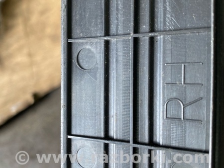 ФОТО Пластик правый для Subaru Legacy IV BL/BP (03-09) Київ