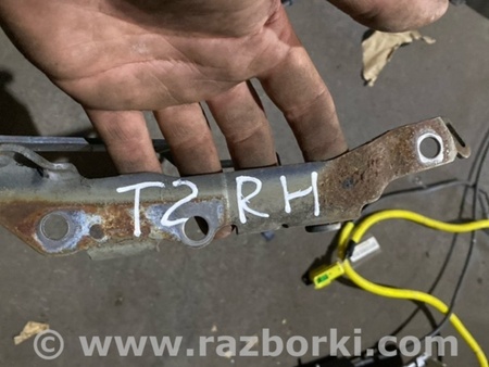 ФОТО Петли капота для Subaru Legacy IV BL/BP (03-09) Київ