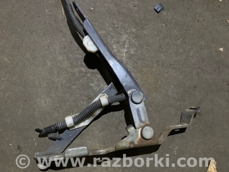 ФОТО Петли капота для Subaru Legacy IV BL/BP (03-09) Київ