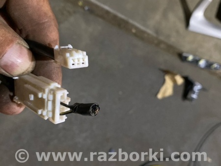 ФОТО Замок ремня безопасности для Subaru Legacy IV BL/BP (03-09) Київ