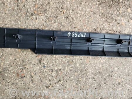 ФОТО Накладка на порог передняя правая для KIA Sorento 1 BL (02-09) Київ