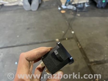 ФОТО Кнопка стеклоподъемника передняя левая для Subaru Legacy IV BL/BP (03-09) Київ