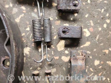 ФОТО Комплект колодок и механизмов ручного торомоза задний для KIA Sorento 1 BL (02-09) Київ